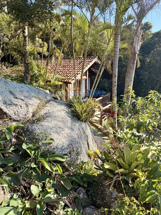Casa para aluguel de temporada em Garopaba (Praia do Silveira)