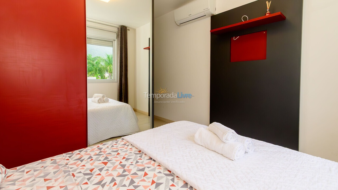 Apartamento para aluguel de temporada em Florianópolis (Cachoeira do Bom Jesus)