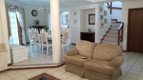 Excelente casa para alquiler vacacional en Jurerê Internacional,...