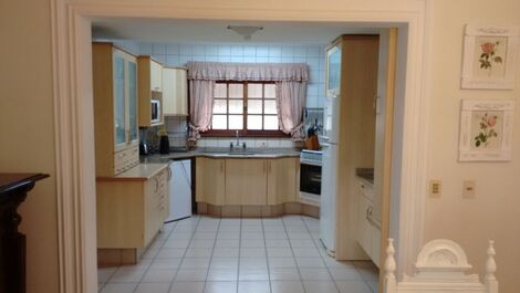 Excelente casa para alquiler vacacional en Jurerê Internacional,...