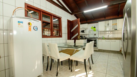 Excelente Casa para aluguel de temporada em Jurerê Internacional,...