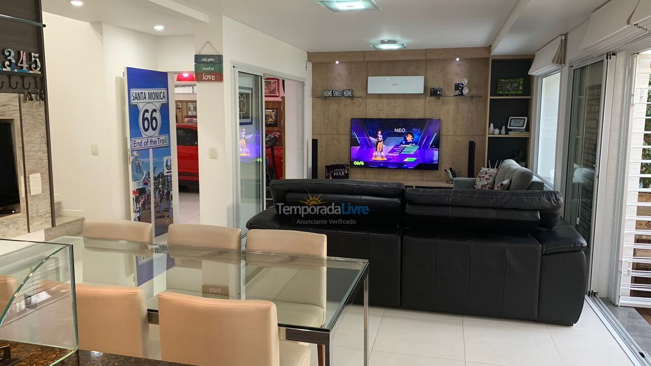 Casa para aluguel de temporada em Florianopolis (Jurerê Internacional)