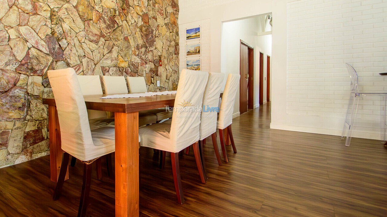Casa para aluguel de temporada em Florianopolis (Jurerê Internacional)
