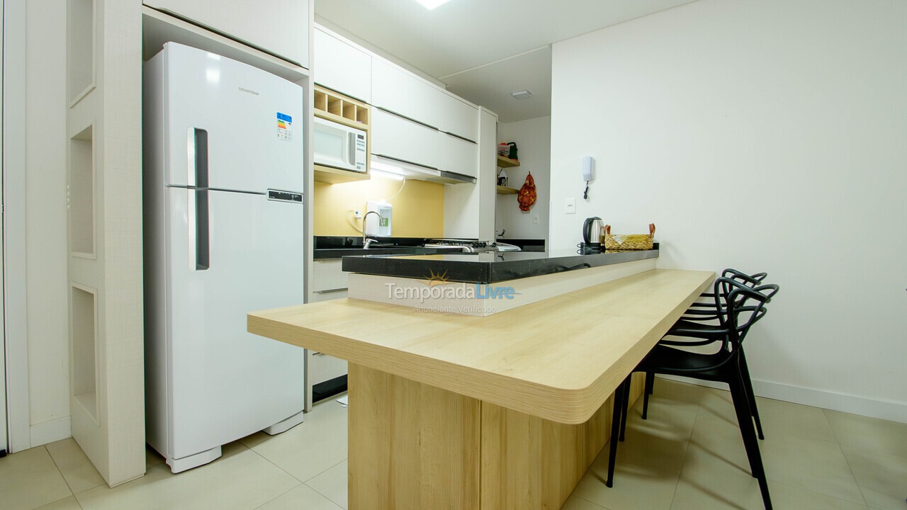 Apartamento para aluguel de temporada em Florianopolis (Praia dos Ingleses)