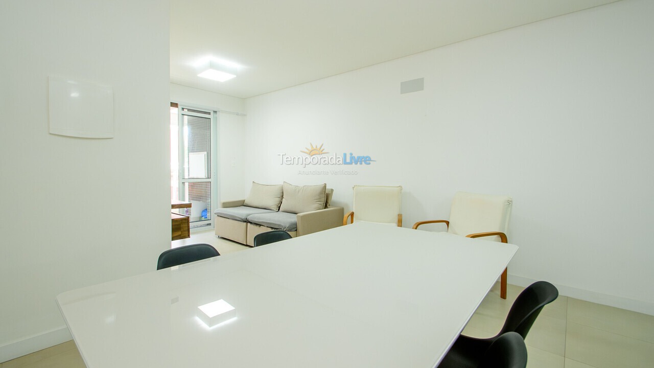 Apartamento para aluguel de temporada em Florianopolis (Praia dos Ingleses)