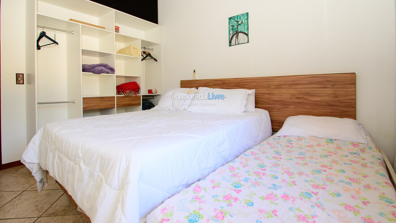 Casa para aluguel de temporada em Florianopolis (Jurerê Internacional)