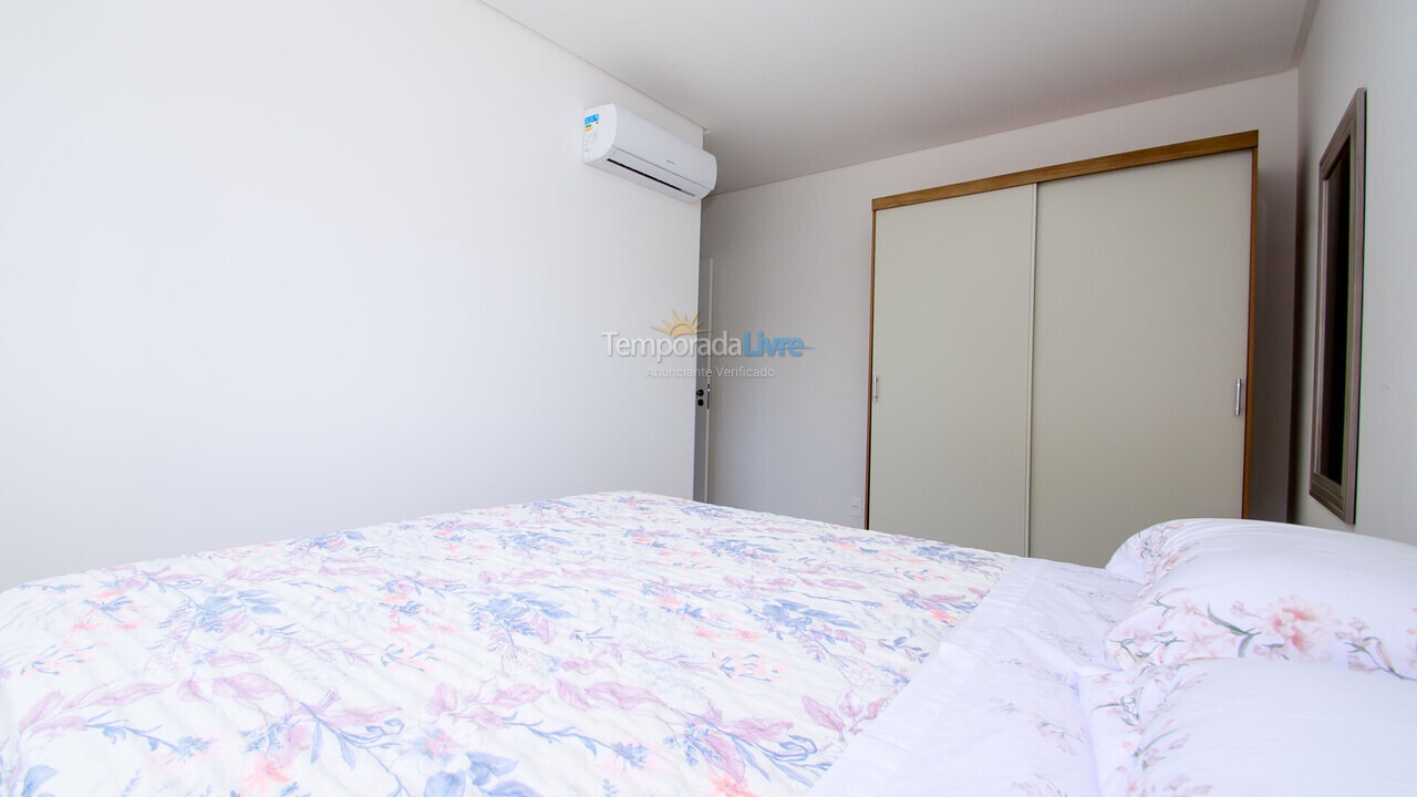 Apartamento para aluguel de temporada em Florianopolis (Praia dos Ingleses)