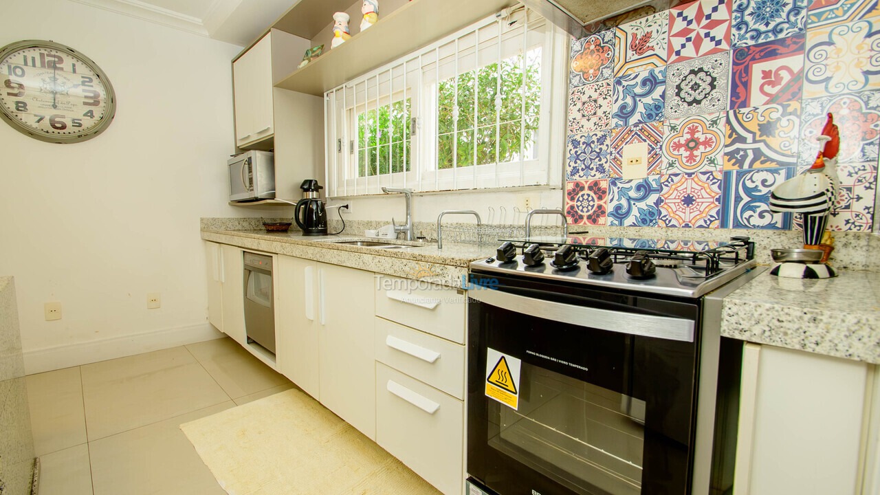 House for vacation rental in Florianopolis (Jurerê Internacional)