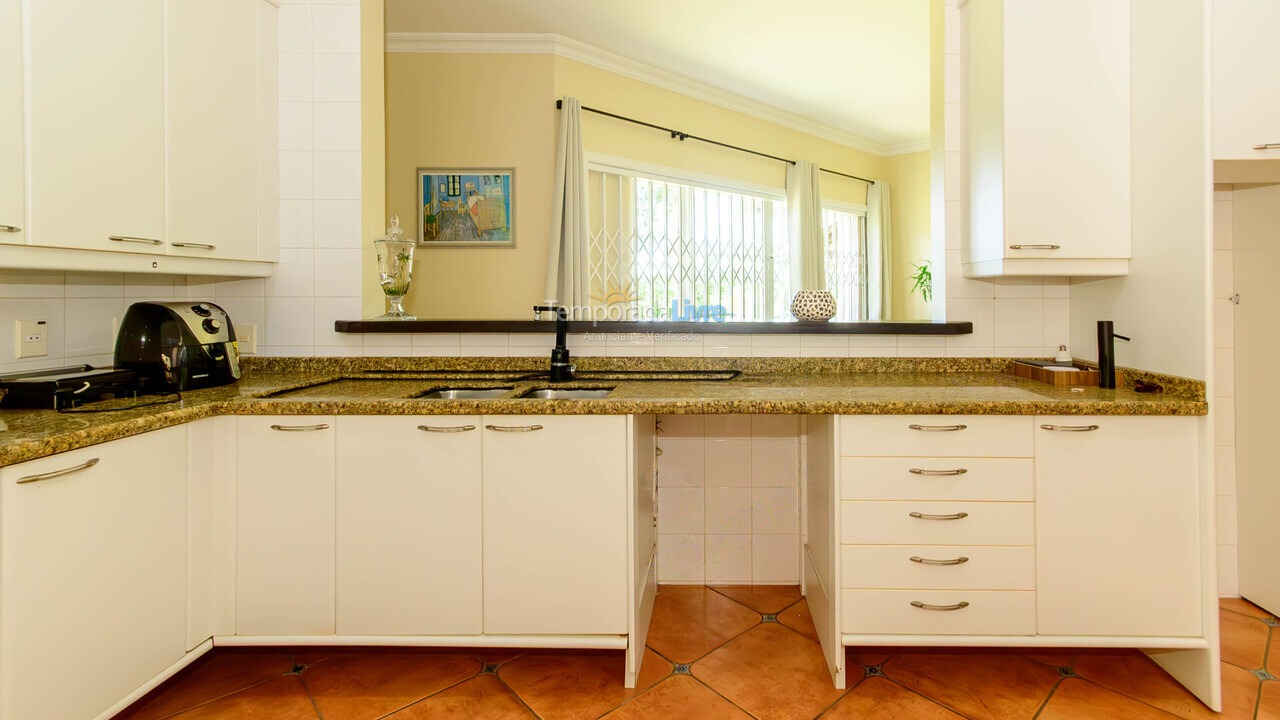 Casa para alquiler de vacaciones em Florianopolis (Praia dos Ingleses)