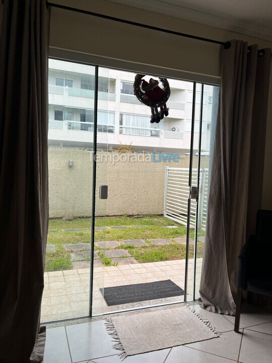 Casa para aluguel de temporada em Florianopolis (Praia dos Ingleses)