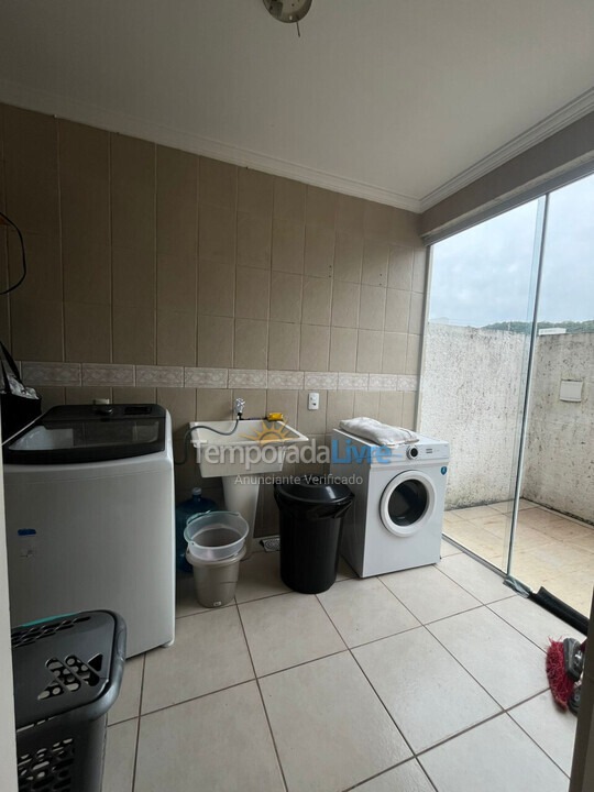 Casa para aluguel de temporada em Florianopolis (Praia dos Ingleses)