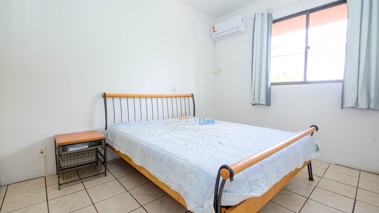 Apartamento para aluguel de temporada em Florianopolis (Praia dos Ingleses)