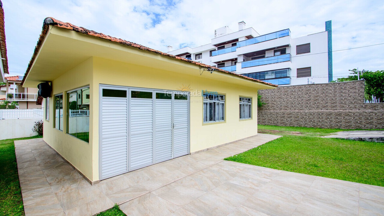 Casa para alquiler de vacaciones em Florianopolis (Praia dos Ingleses)