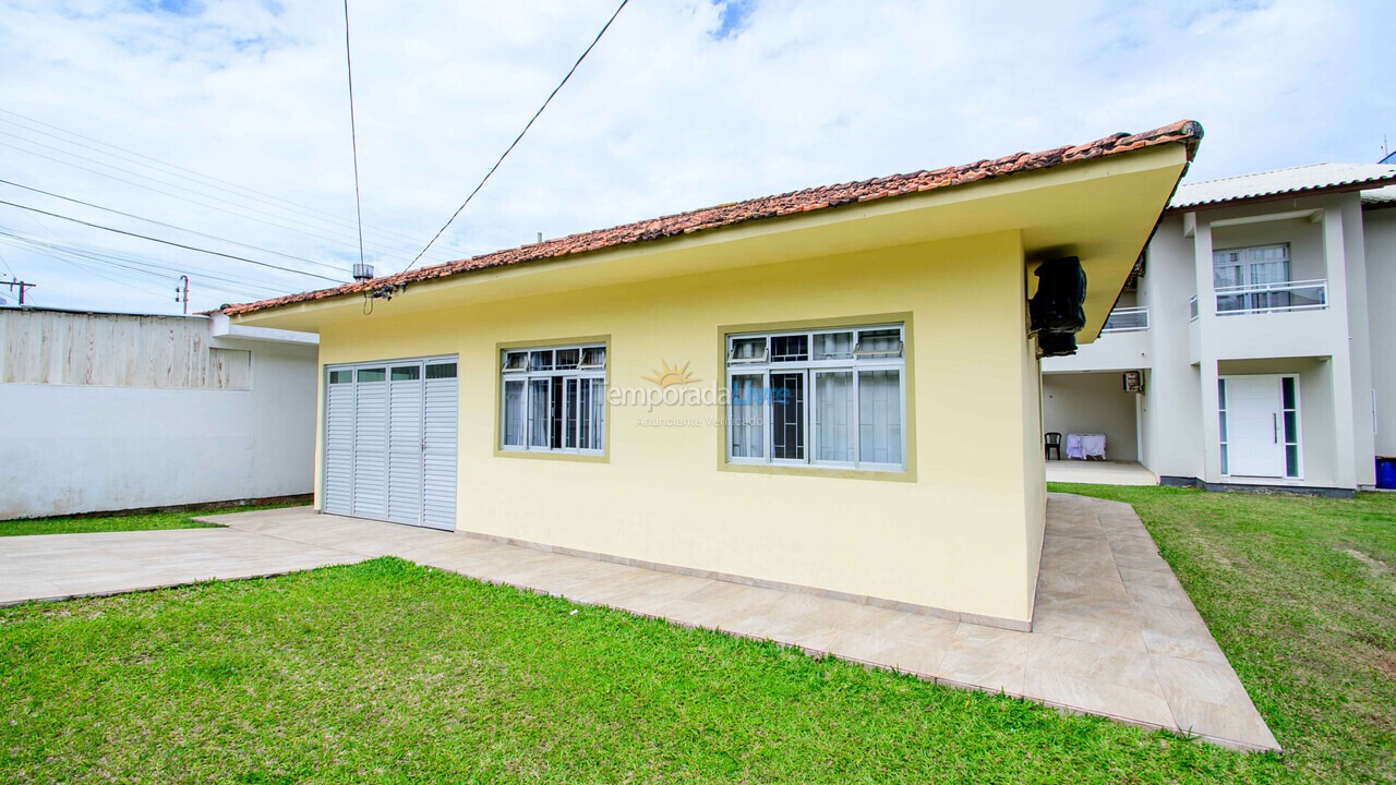 Casa para alquiler de vacaciones em Florianopolis (Praia dos Ingleses)