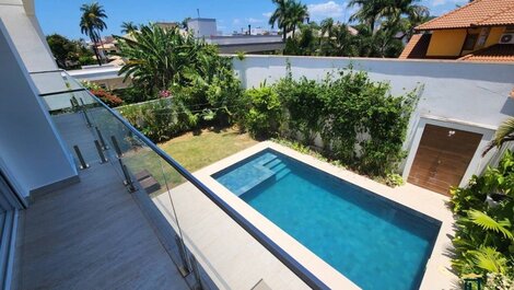MANSION WITH 4 SEASONAL SUITES, JURERÊ INTERNACIONAL