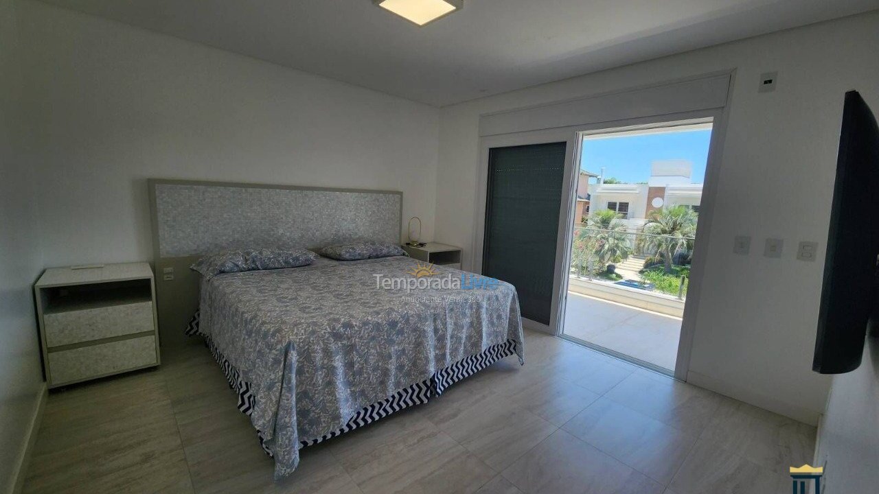 House for vacation rental in Florianopolis (Jurerê Internacional)