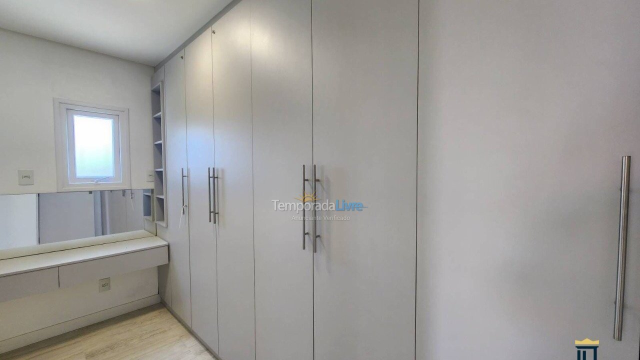 House for vacation rental in Florianopolis (Jurerê Internacional)