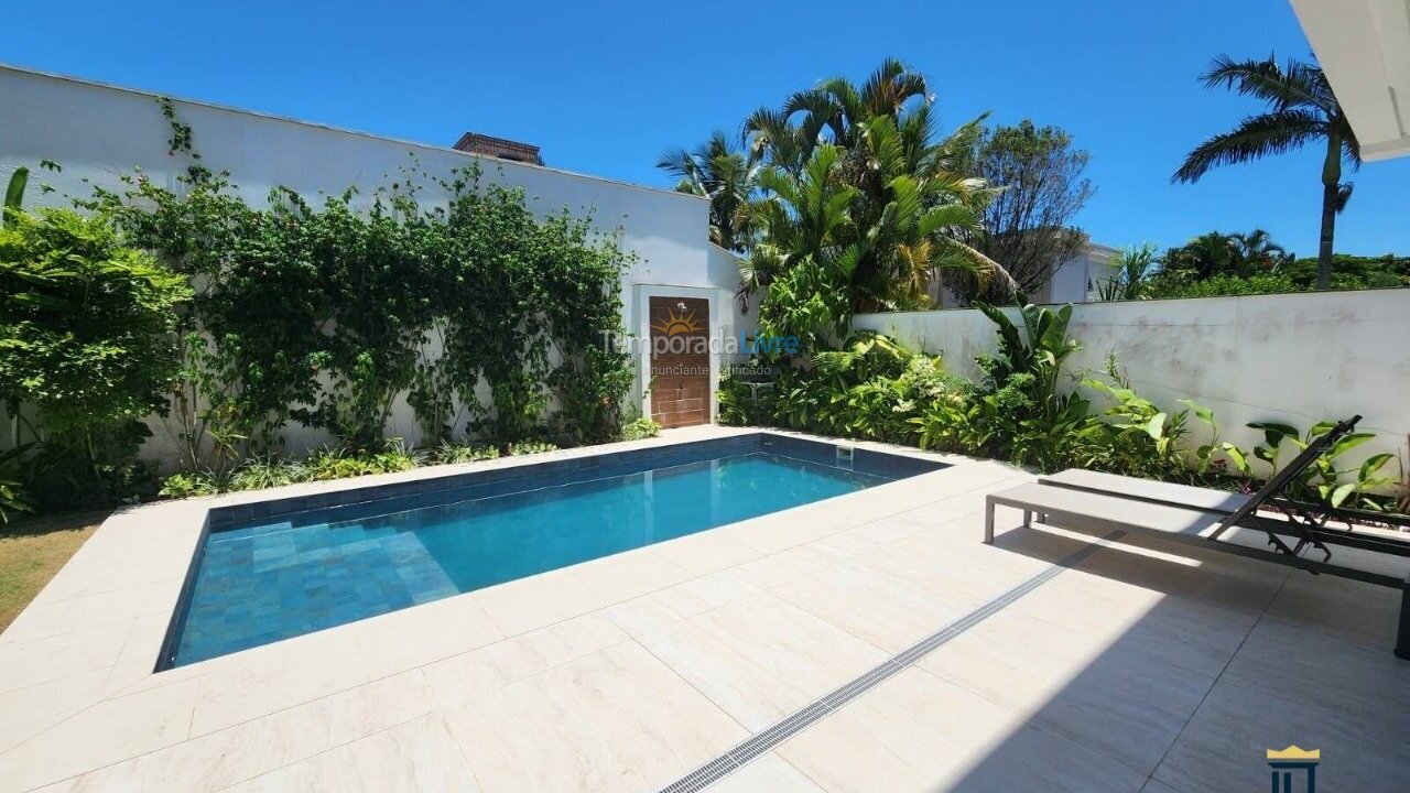 House for vacation rental in Florianopolis (Jurerê Internacional)