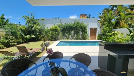 MANSION WITH 4 SEASONAL SUITES, JURERÊ INTERNACIONAL
