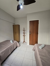 Cozy apartment 500m from the beach