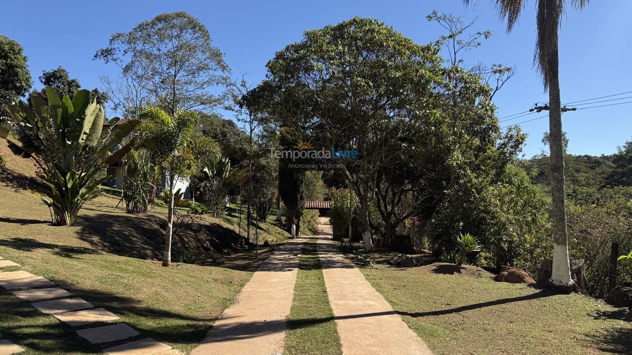 Chácara / sítio para aluguel de temporada em Atibaia (Portão)