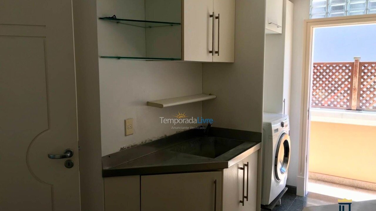 Casa para aluguel de temporada em Florianopolis (Jurerê Internacional)