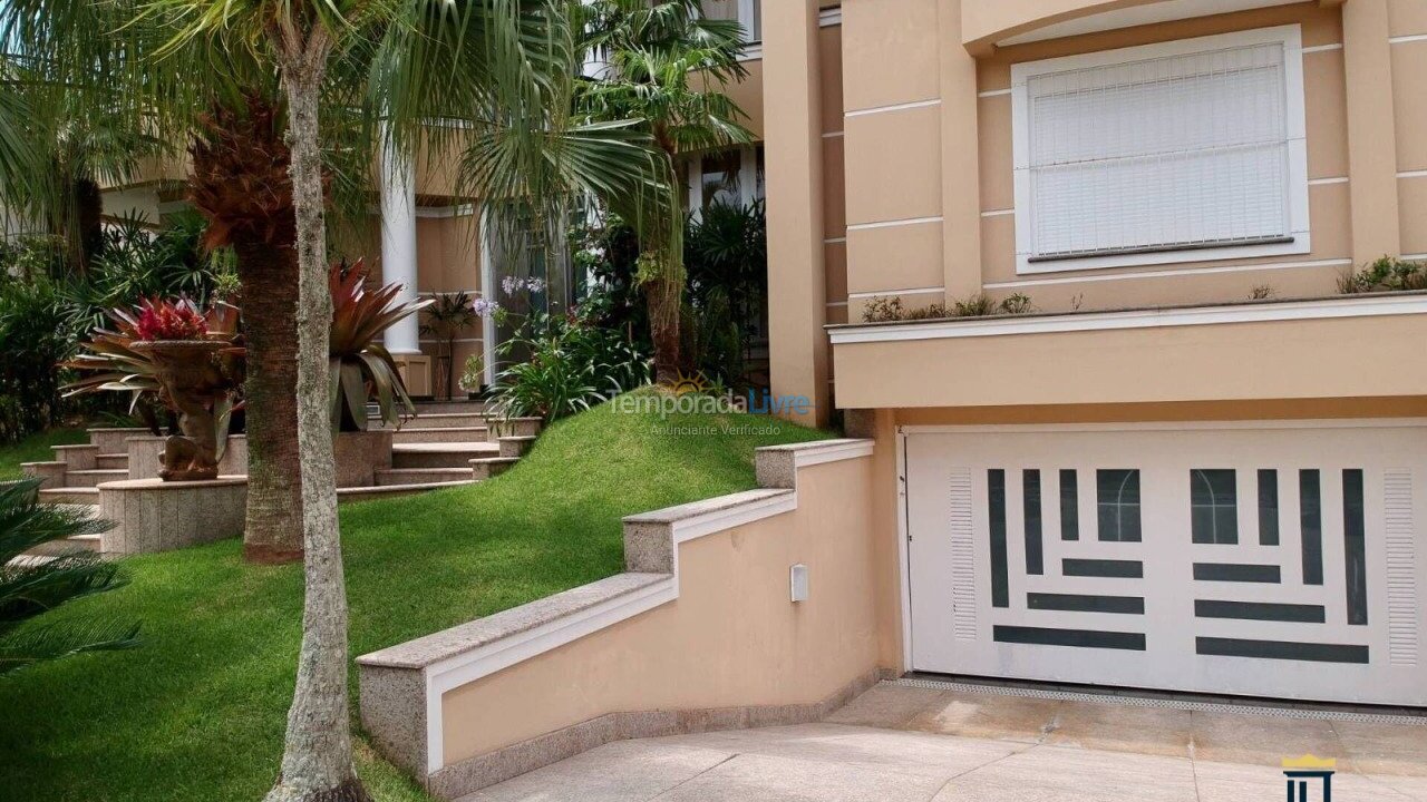 Casa para aluguel de temporada em Florianopolis (Jurerê Internacional)