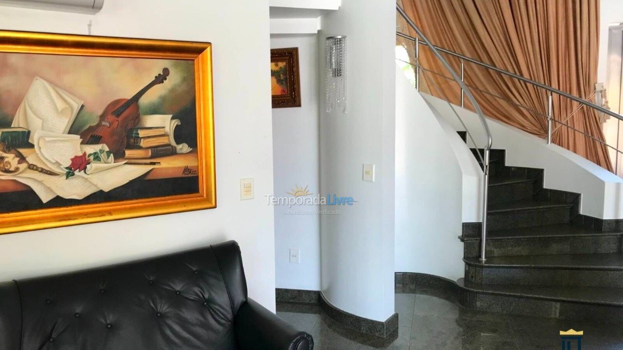 Casa para aluguel de temporada em Florianopolis (Jurerê Internacional)