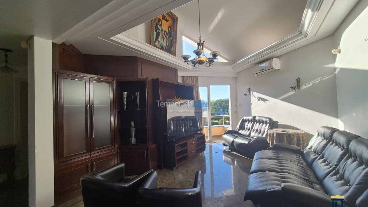 Casa para aluguel de temporada em Florianopolis (Jurerê Internacional)