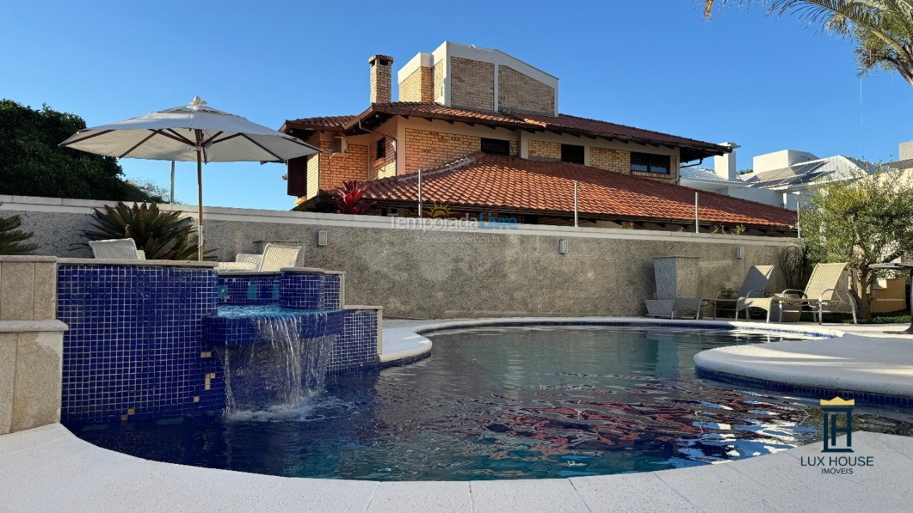 Casa para aluguel de temporada em Florianopolis (Jurerê Internacional)