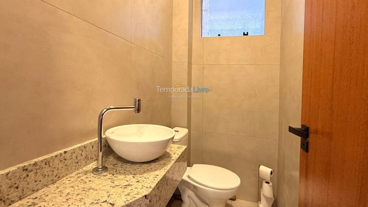Apartamento para aluguel de temporada em Bombinhas (Canto Grande)