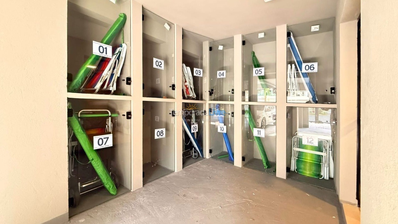 Apartamento para aluguel de temporada em Bombinhas (Canto Grande)