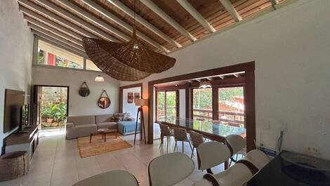 Casa junto al mar en Ubatuba-SP