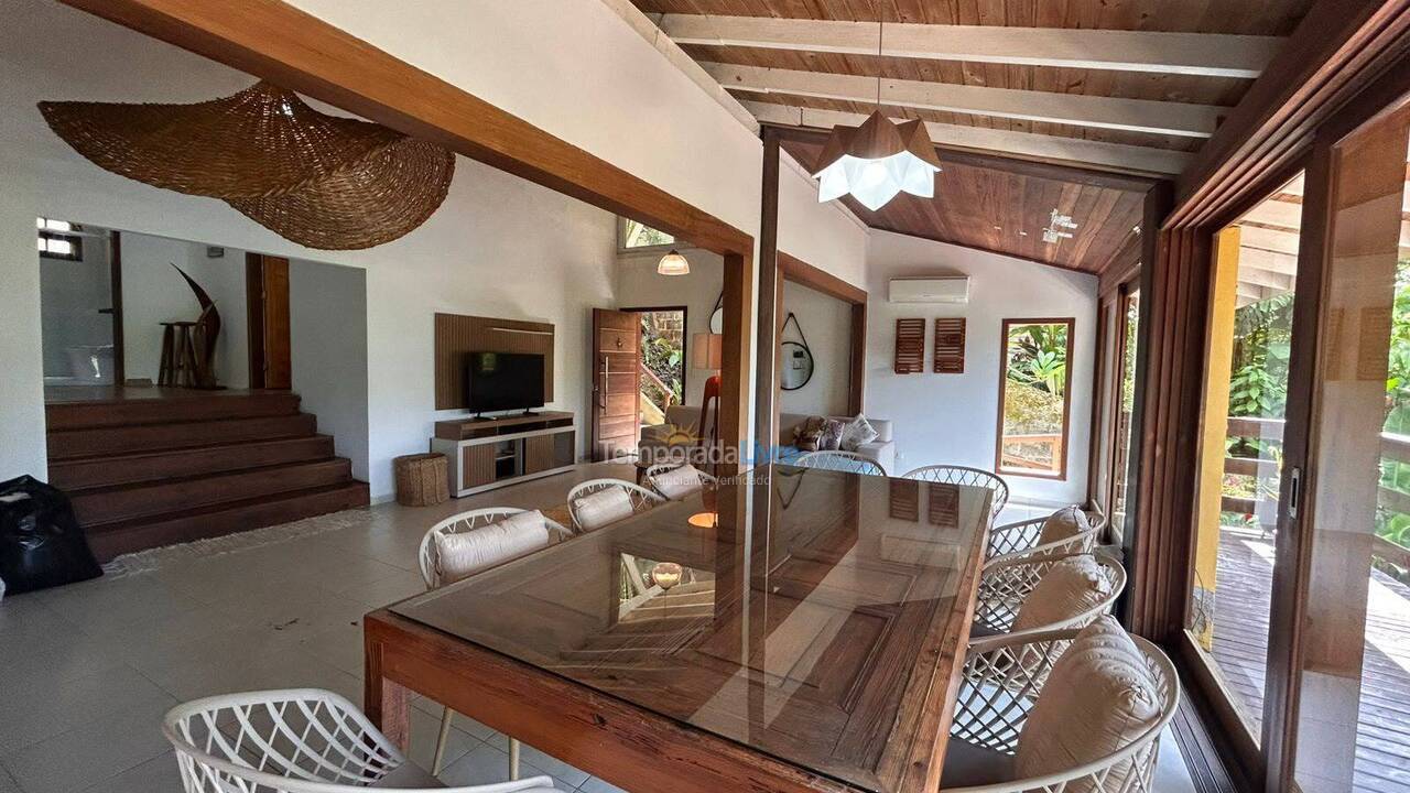 Casa para alquiler de vacaciones em Ubatuba (Praia Vermelha do Centro)