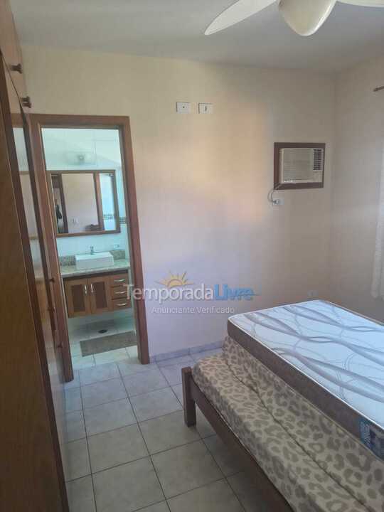Casa para aluguel de temporada em Guarujá (Praia do Pernambuco)