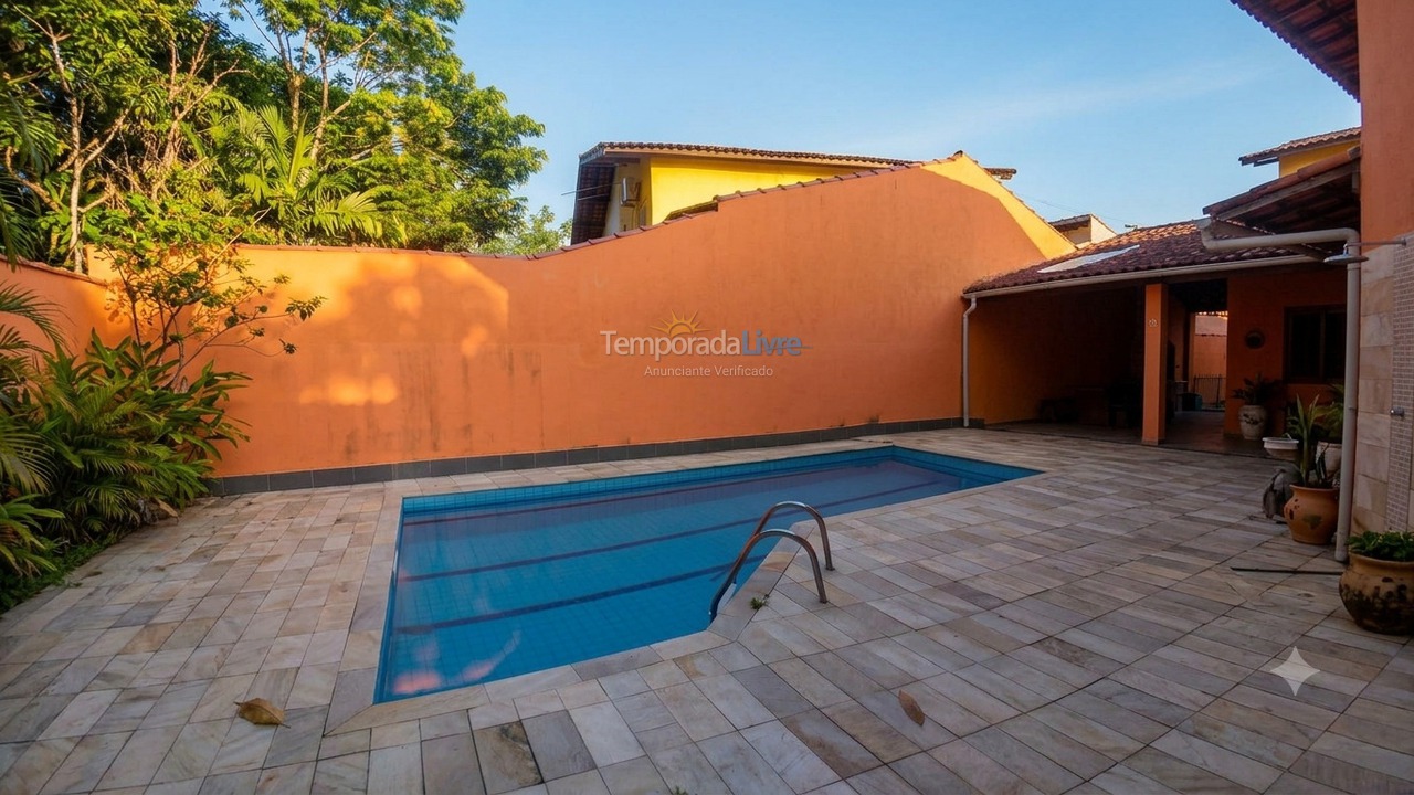 House for vacation rental in Bertioga (Praia de Guaratuba)