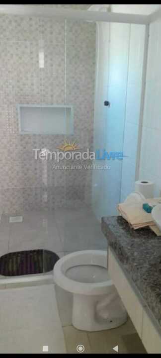 Casa para aluguel de temporada em Balneário Arroio do Silva (Golfinhos)