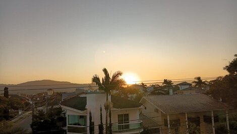 Apto 1Dorm | 100m da Praia c/ Garagem