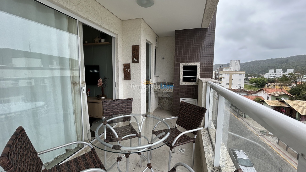 Apartamento para alquiler de vacaciones em Bombinhas (Praia de Bombas)