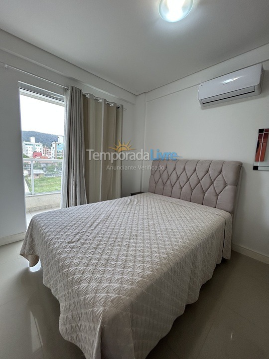 Apartamento para alquiler de vacaciones em Bombinhas (Praia de Bombas)