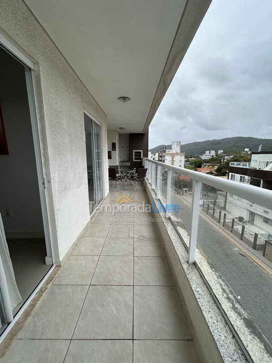 Apartamento para alquiler de vacaciones em Bombinhas (Praia de Bombas)