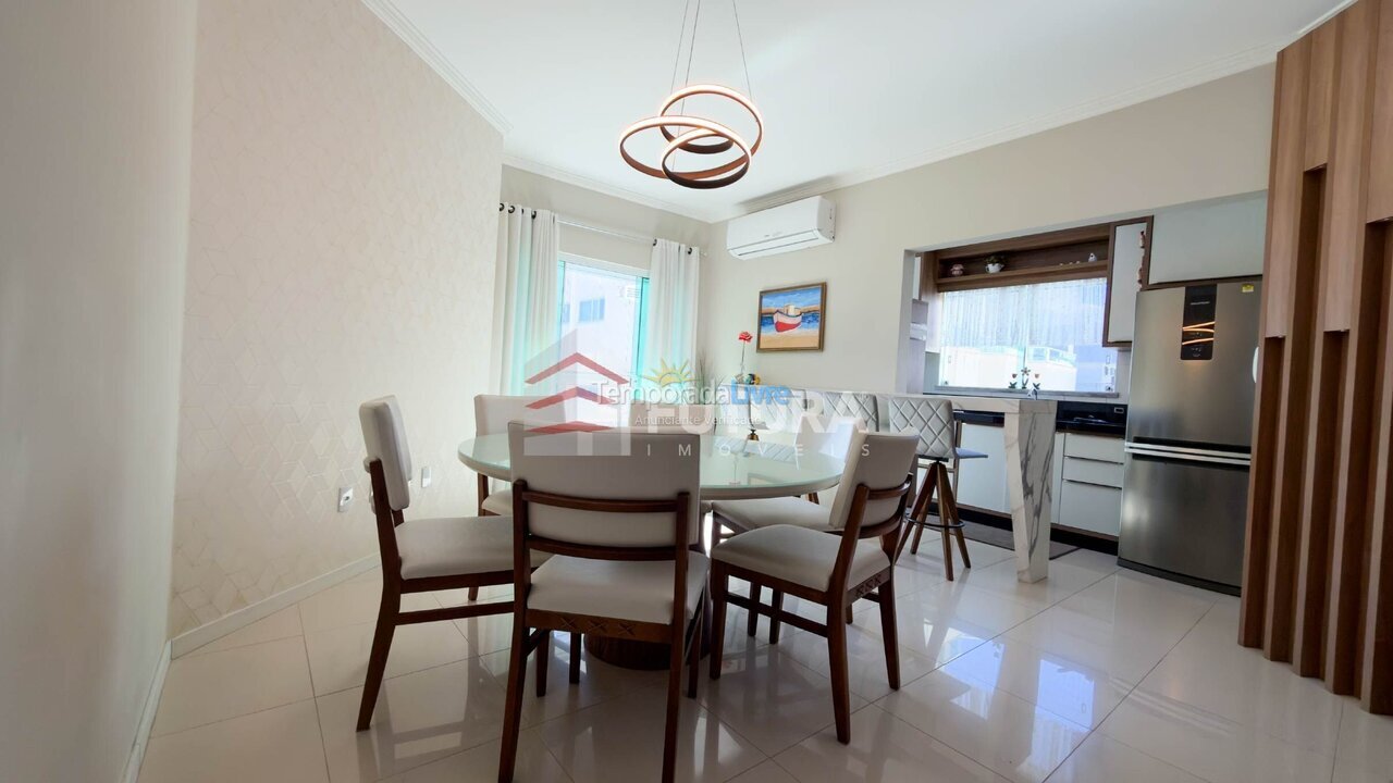 Apartamento para aluguel de temporada em Bombinhas (Praia de Bombas)