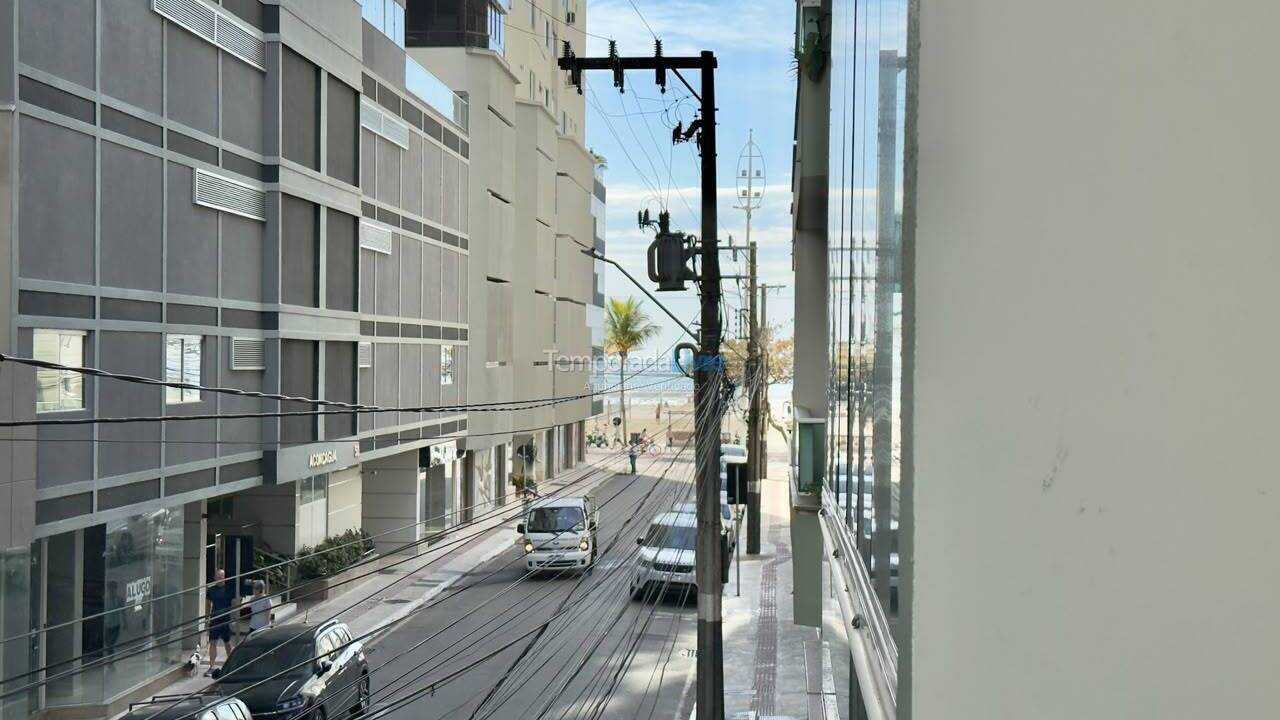 Apartamento para aluguel de temporada em Balneário Camboriú (Praia Central)