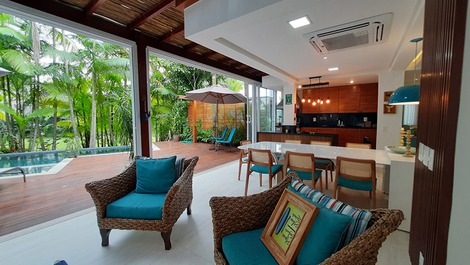 Casa em Condomínio resort de Juquehy.
