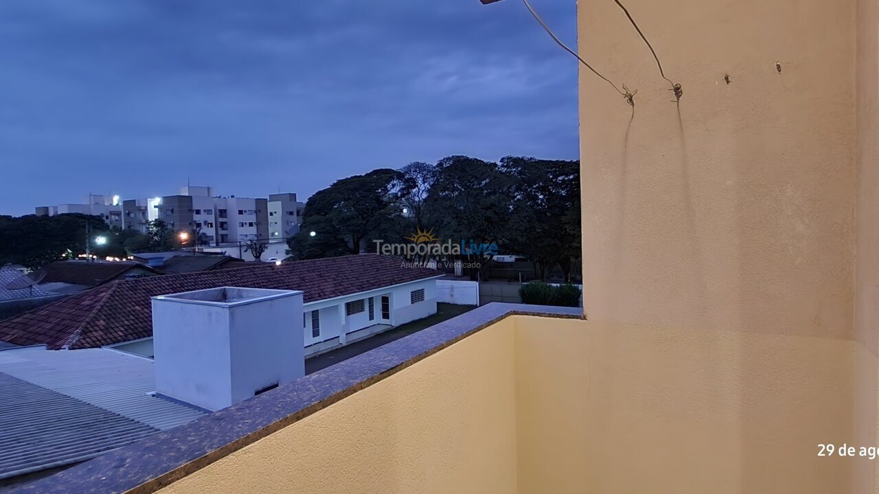 Apartamento para aluguel de temporada em Dourados (Vila Aurora)
