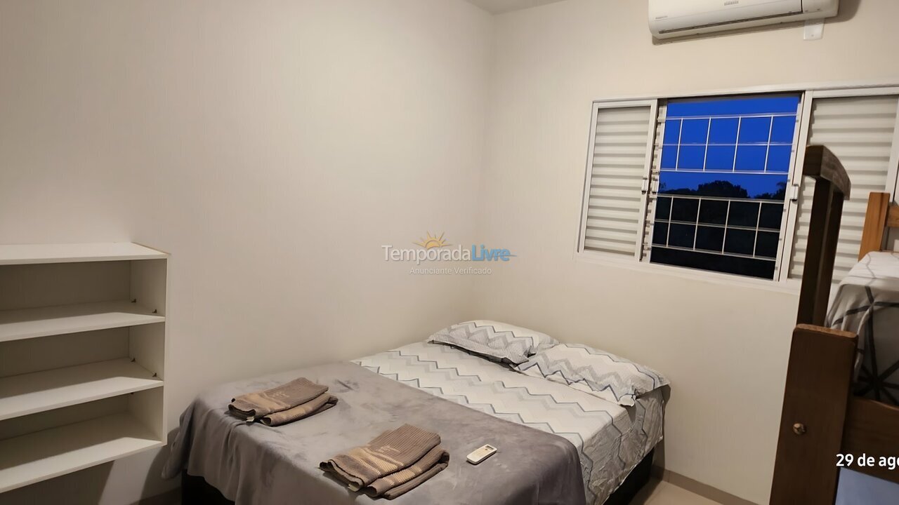 Apartamento para aluguel de temporada em Dourados (Vila Aurora)