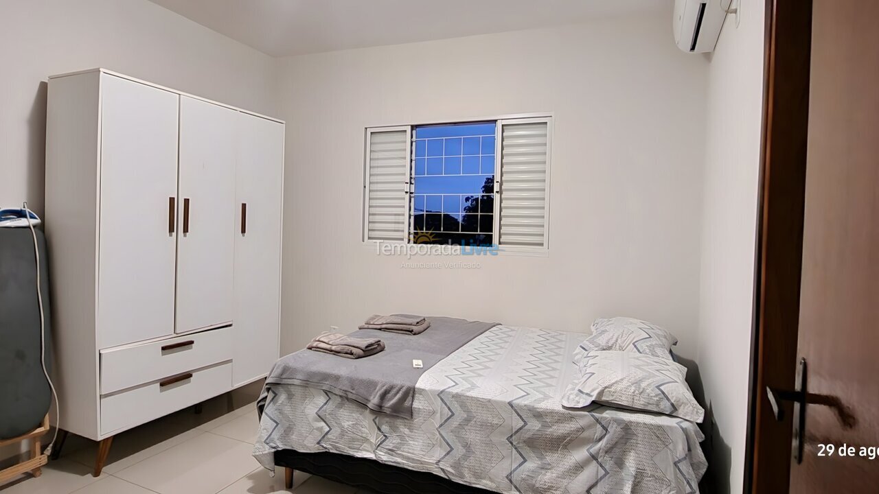 Apartamento para aluguel de temporada em Dourados (Vila Aurora)