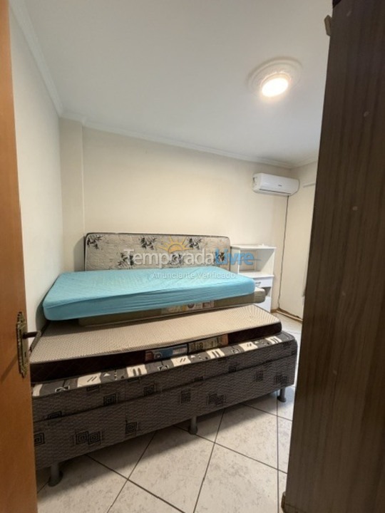 Apartamento para alquiler de vacaciones em Itapema (Meia Praia)