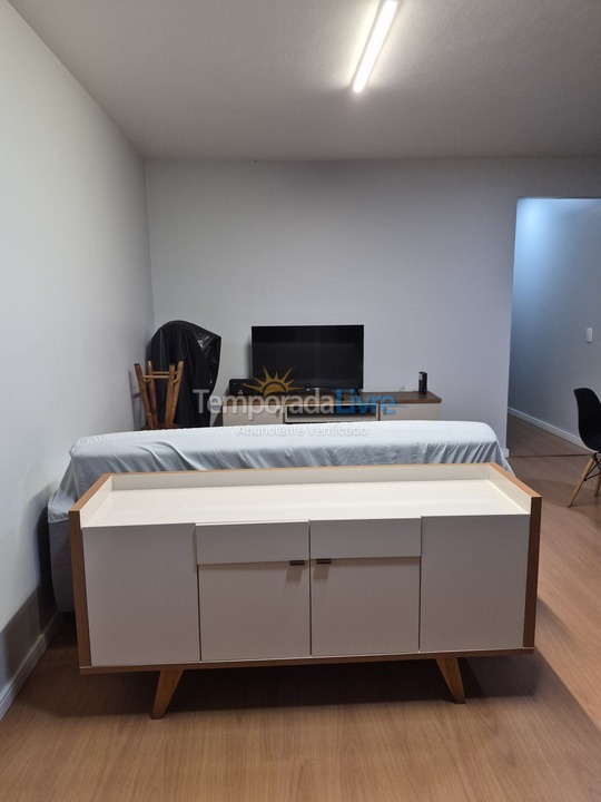 Apartamento para aluguel de temporada em São Francisco do Sul (Ubatuba)