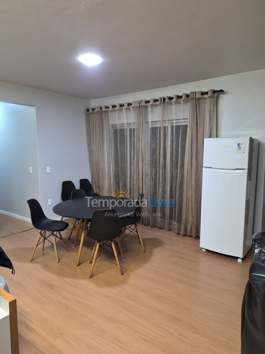 Apartamento para aluguel de temporada em São Francisco do Sul (Ubatuba)